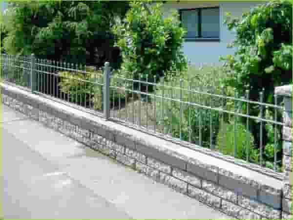 حداد تصنيع كافة اعمال الحديد